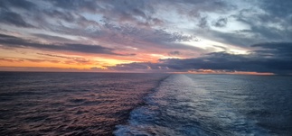 Atlantti
Lauri Pulkkinen