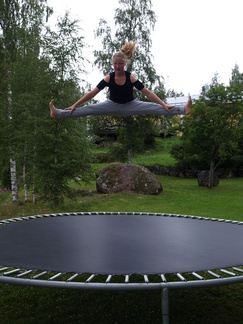 Sahanlahdesta, pomppuvoimaa