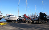 Tämän veneen siirtoa odoteltiin