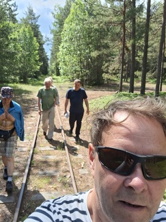 Kiskot
Ami Asikainen