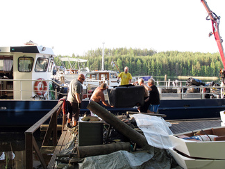 Roope kävi hakemassa talkoiden aikaansaannoksen pois kesäkuun alussa. Kuva Pia Santala